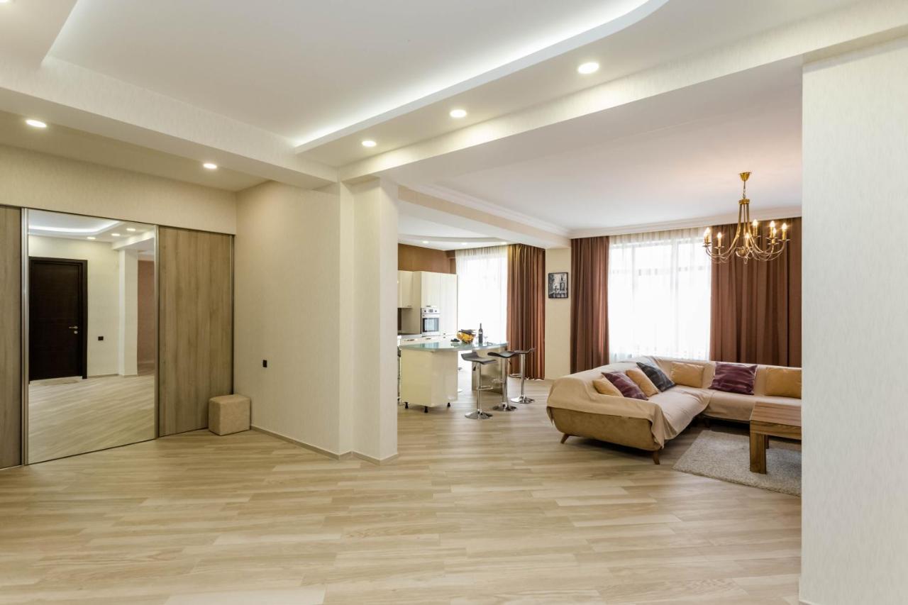 Rustaveli Residence III Tbilisi Eksteriør billede